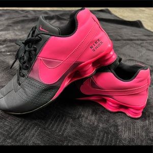 Women’s Pink/Black NIKE Shox shoes size 8.5